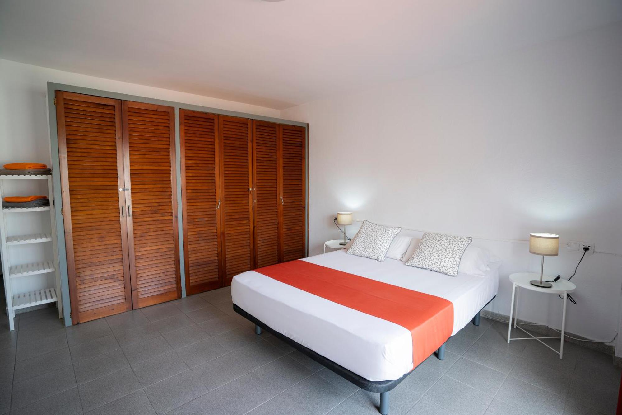Apartaments Atzavara Calella Habitación foto