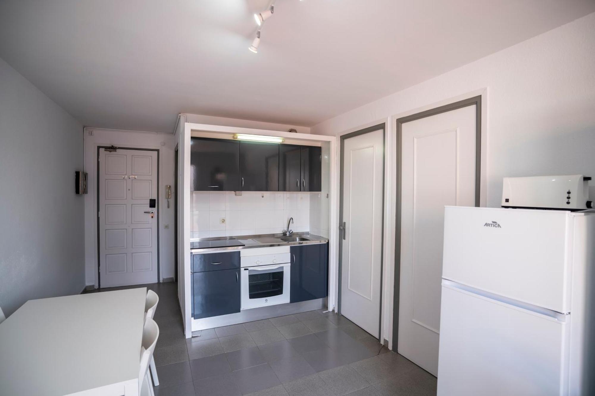Apartaments Atzavara Calella Habitación foto