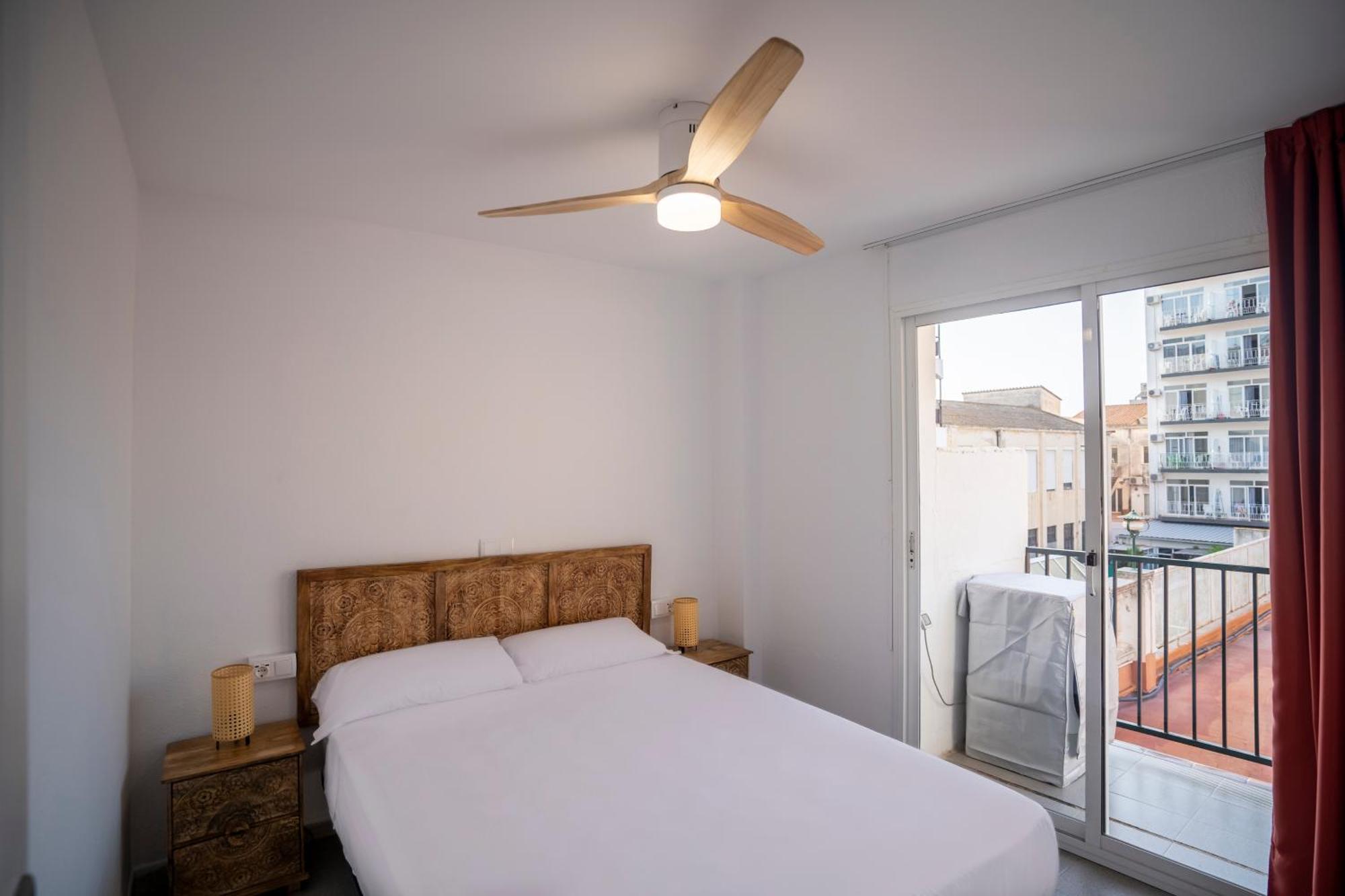 Apartaments Atzavara Calella Habitación foto