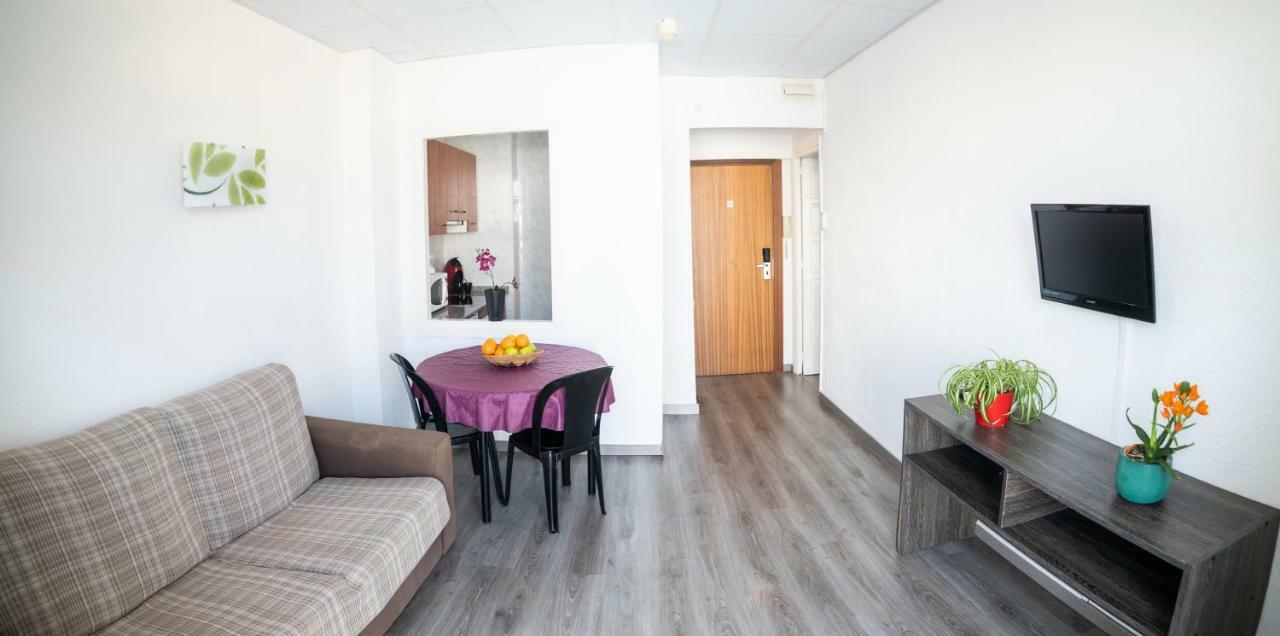 Apartaments Atzavara Calella Exterior foto